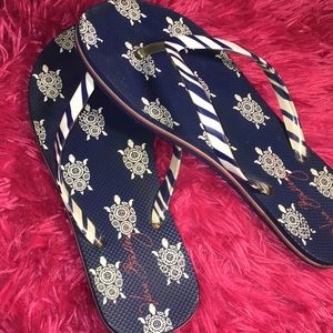 Vera Bradley flip-flops
